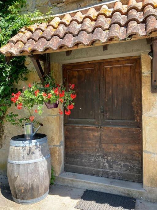Vakantiehuis La Poire, Op Landgoed Aan De Dordogne Prudhomat المظهر الخارجي الصورة